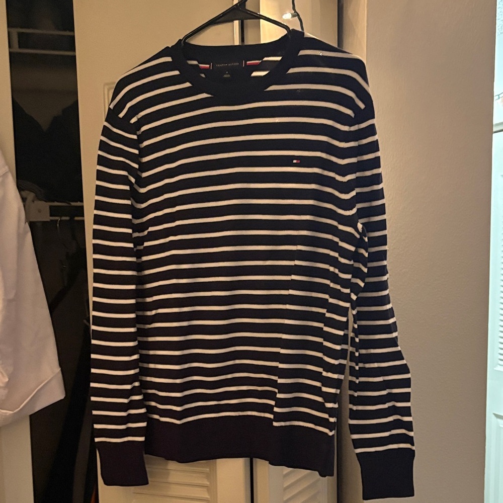 Tommy Hilfiger Men's Black and White Striped long sleeve shirt